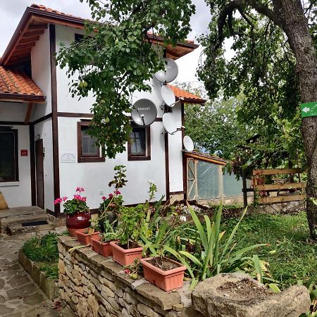 Старата Къща - Трявна Villa Exterior photo
